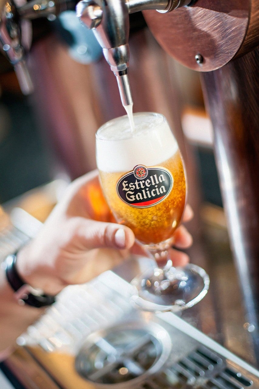 Estrella Galicia 27