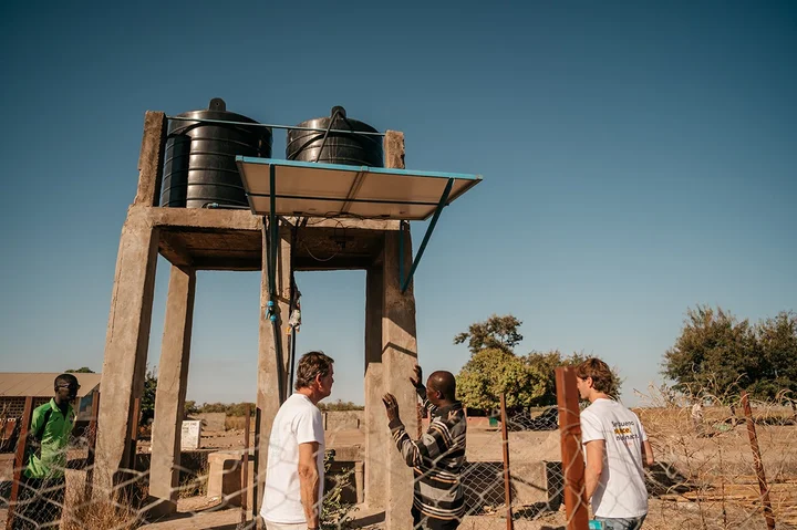 Hijos Riera AUAR Ax Gambia