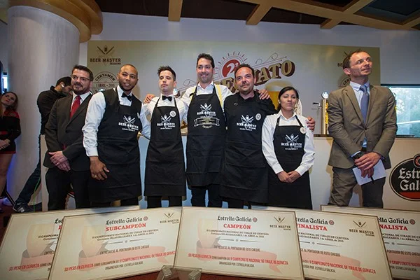 CAMPEONES y ACCESIT