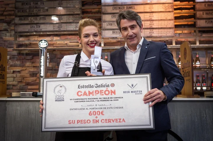 Paula Isabel Balleste Campeonato Gallego Tiraje Cerveza Estrella Galicia 1