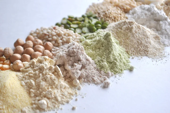 Alternative gluten-free flour, grains, seeds and legumes - teff, amaranth, corn, chickpeas, sorghum, green peas, quinoa, rice, coconut