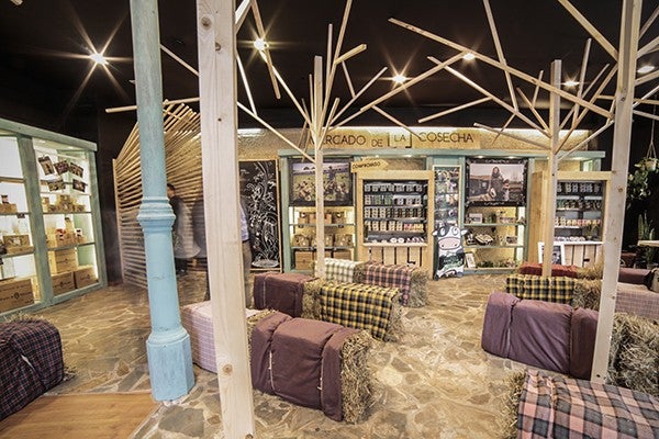 POP UP INTERIOR