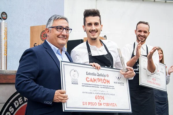 GANADOR y AUTORIDAD