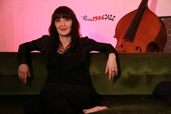 GIULIA VALLE grupo RICARDO SALAS