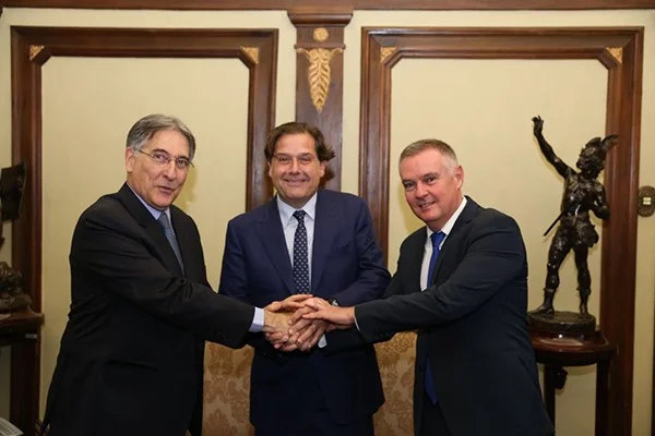 Izq a Dcha Fernando Pimentel Ignacio Rivera Sergio Azevedo 1