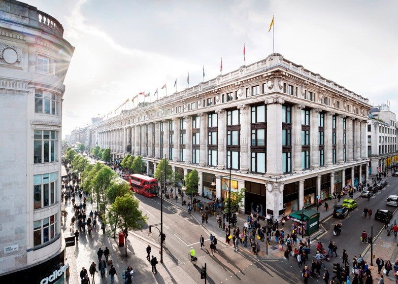 Selfridges Londres Andrew Meredith Dezeen Ss